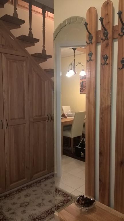 Pongracz Apartman Zirc Eksteriør billede