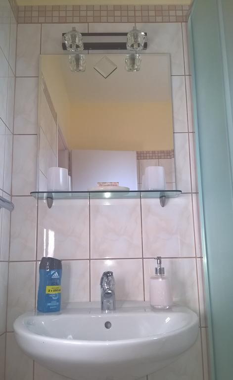 Pongracz Apartman Zirc Eksteriør billede